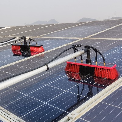 Narzędzie do czyszczenia paneli fotowoltaicznych przedłużaczem 12182430 stóp do paneli słonecznychszyb okiennych wysokichszynautobusówłodziścian