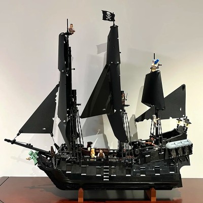 NOWOŚĆ 2026 2862 ELEMENTÓW Piraci Karaibów Statek Zemsta Wojenny statek Perła Żaglówka Klocki do składania Zabawki Prezent dla dzieci