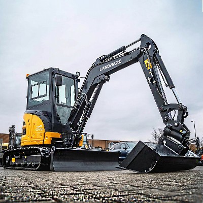 4tonowa hydrauliczna mini koparka Euro wielofunkcyjna do gospodarstw rolnych sadów 25tonowa koparka wysokiej jakości mini koparka dostosowana do potrzeb klienta na sprzedaż